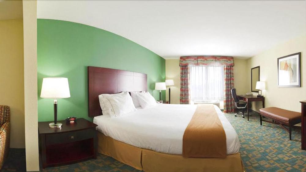 Holiday Inn Express Hotel & Suites Thornburg-S. Fredericksburg By Ihg Экстерьер фото