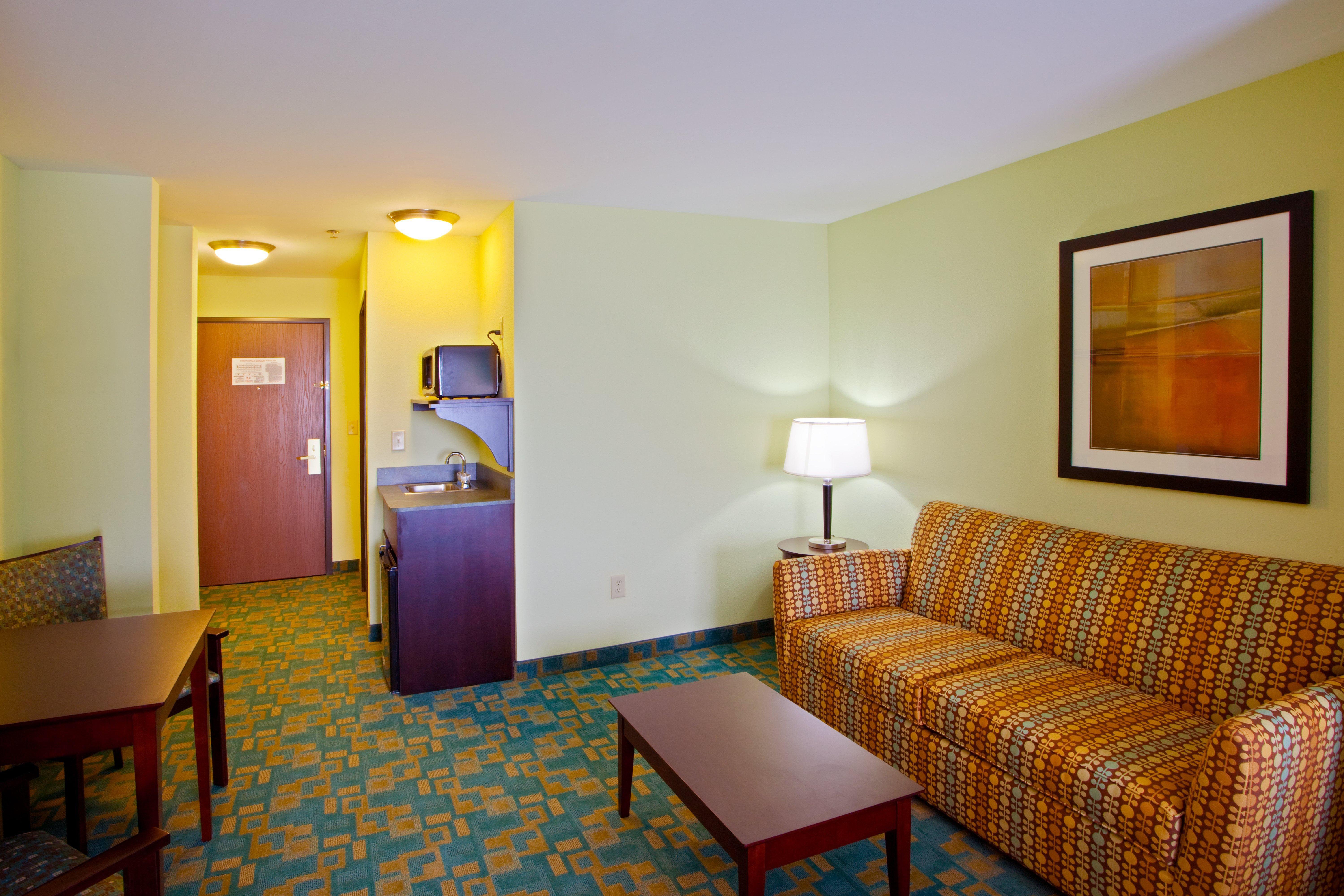 Holiday Inn Express Hotel & Suites Thornburg-S. Fredericksburg By Ihg Экстерьер фото